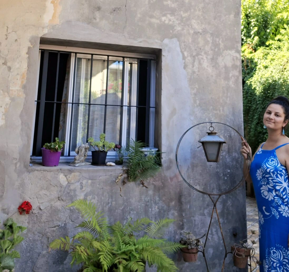 Elizabeth Cueli - Francés